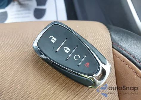 2020 Chevrolet Trax Awd Lt z USA, uszkodzony, nr VIN 3GNCJPSB5LL227491